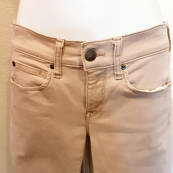 Cream/  Tan / Beige / Khaki 1969 GAP legging jeans - Picture 2 of 6